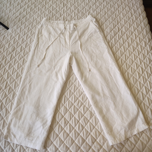 Sag Harbor Pants - Sag Harbor Women's White Wide-Leg Pants,55%linen,45%Rayon,Lining 100%polyester.
